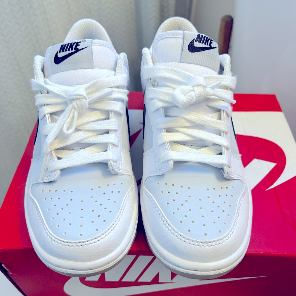⭐️ NEW - Nike Dunk Low GS